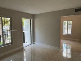 1000 Nw 5th St #2 - Photo 1 of 1