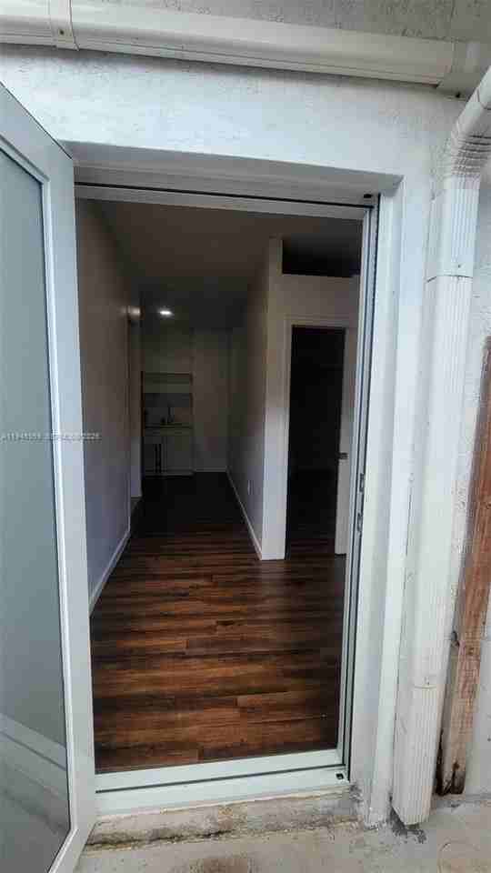 10172 Sw 159th Ave - Photo 3 of 10