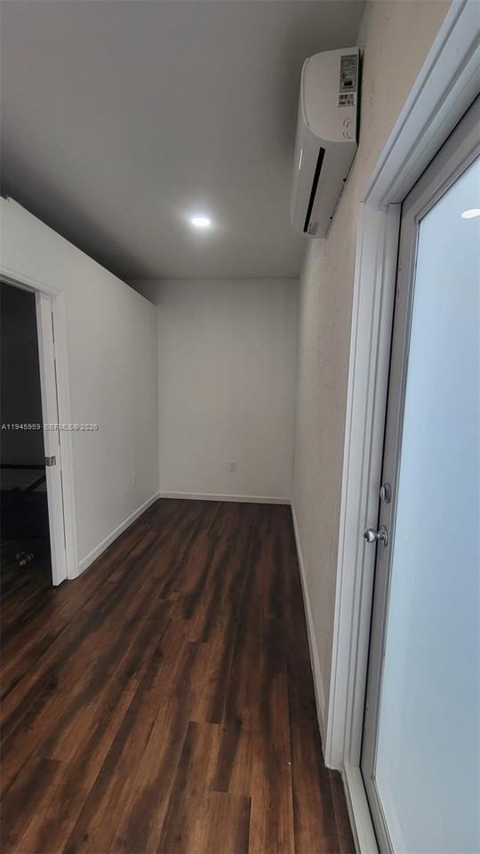 10172 Sw 159th Ave - Photo 5 of 10