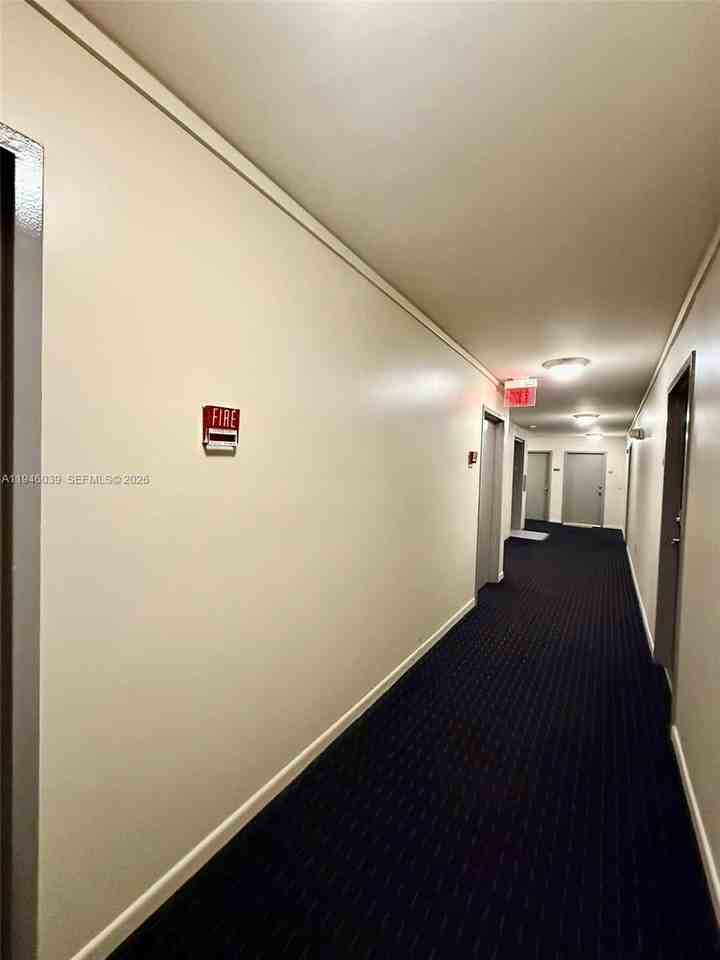 1605 Bay Rd #407 - Photo 4 of 31