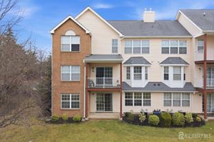 405 Plymouth Rd - Photo 1 of 1