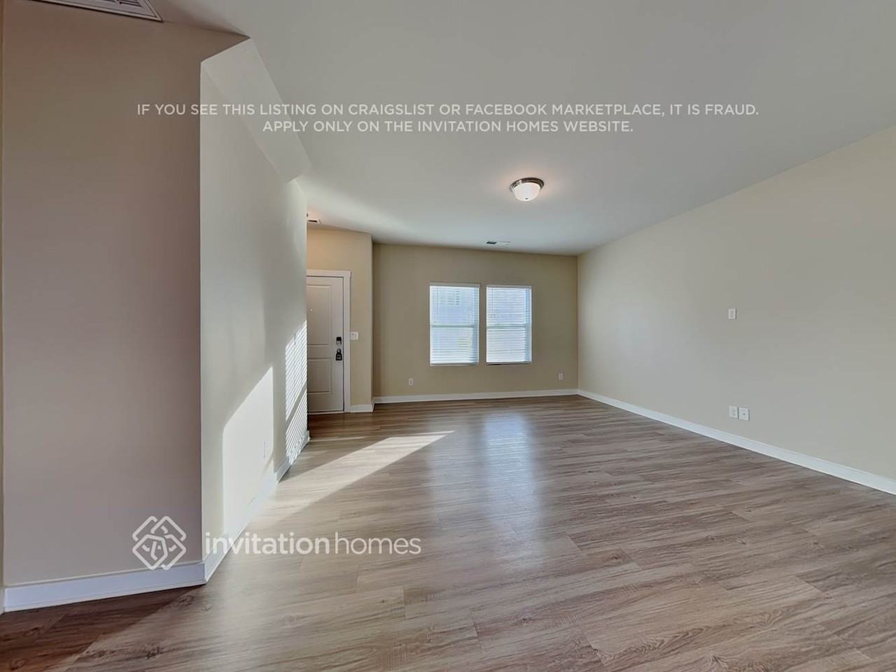 3012 Ayana Dr - Photo 4 of 18