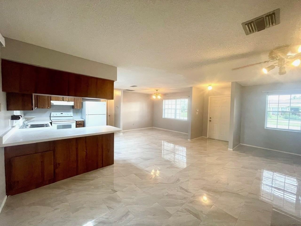 1734 Willa Cir - Photo 7 of 26