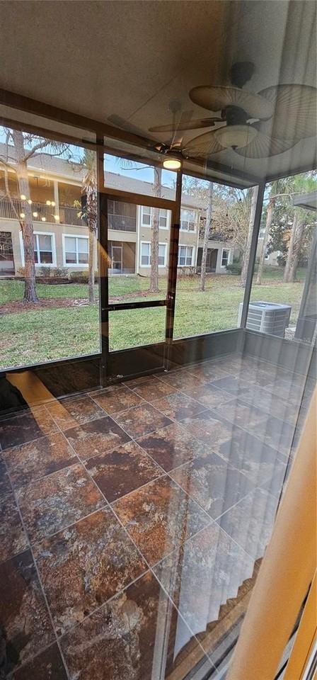 6388 Castelven Dr #101 - Photo 7 of 36