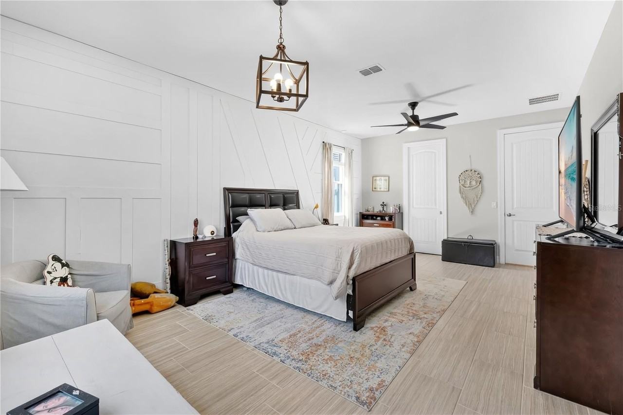 2817 Matera Dr - Photo 3 of 20