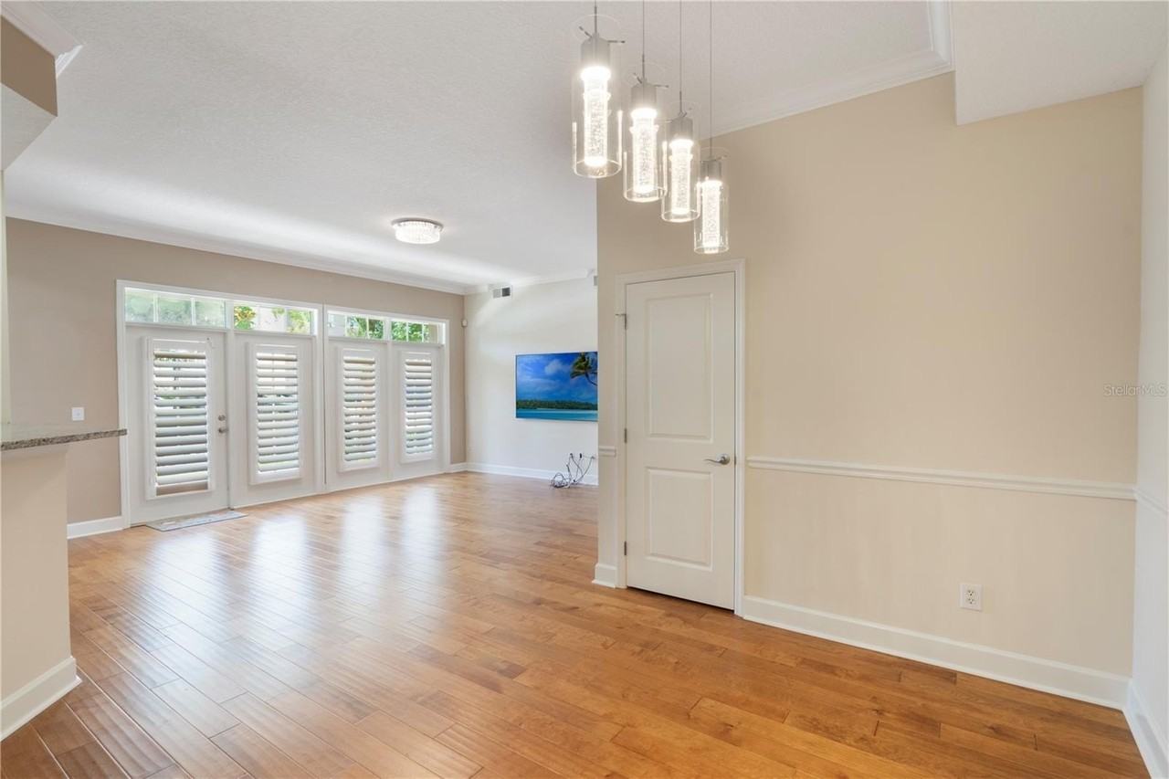 1231 Wright Cir #108 - Photo 7 of 36