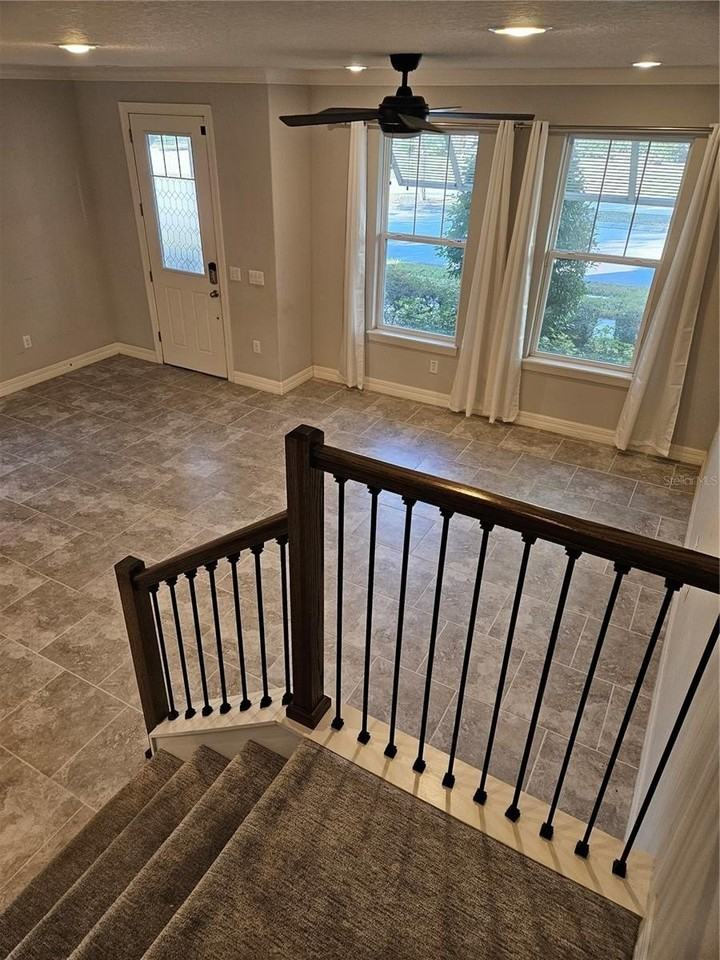 Celleny Ct - Photo 6 of 34