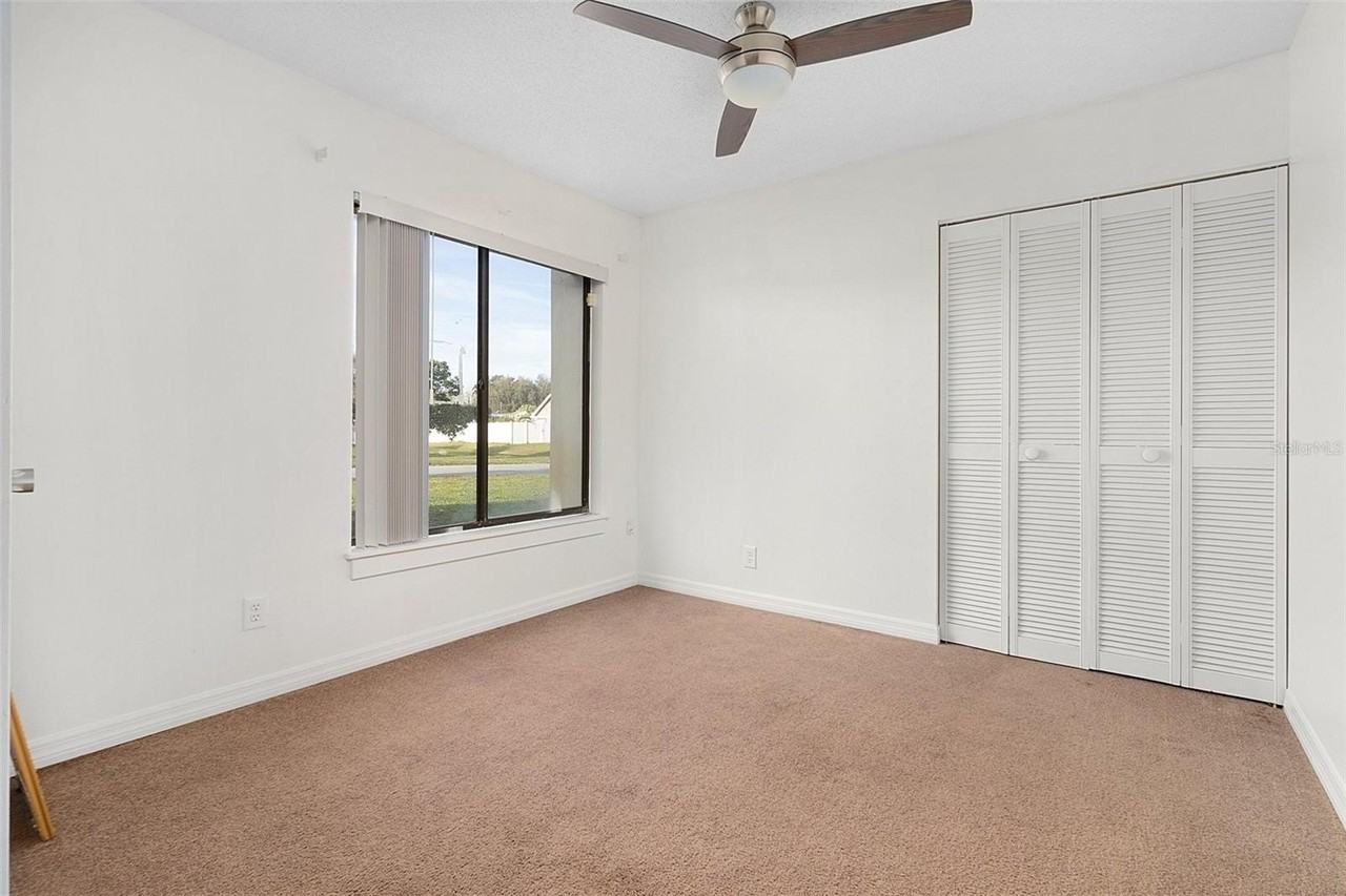 712 E Flag Way - Photo 4 of 36