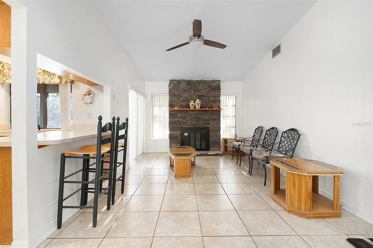 712 E Flag Way - Photo 6 of 36