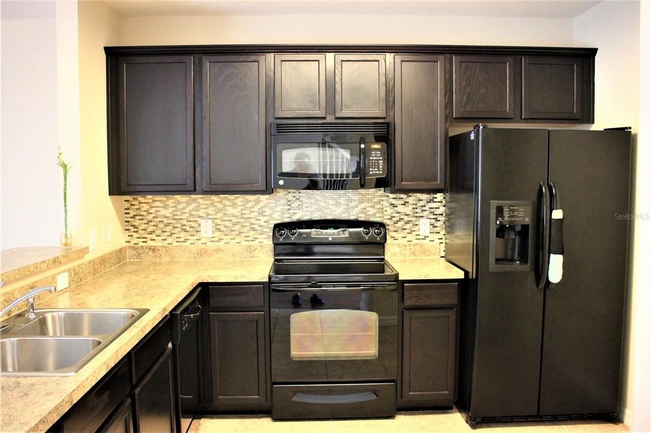 10117 Shadow Leaf Ct - Photo 7 of 20