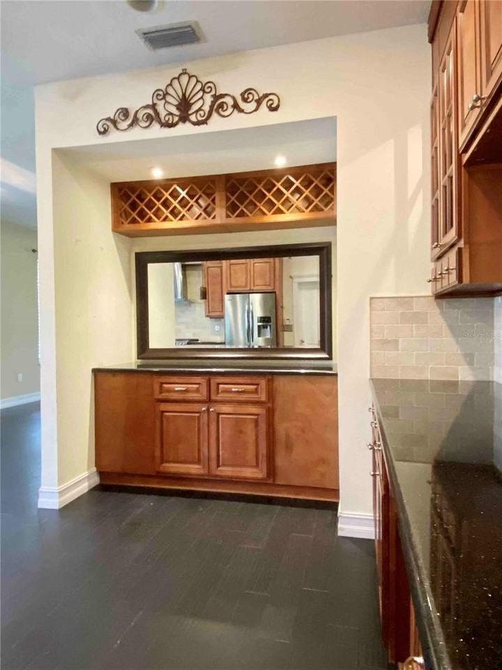 10503 Chilmark Way - Photo 5 of 47