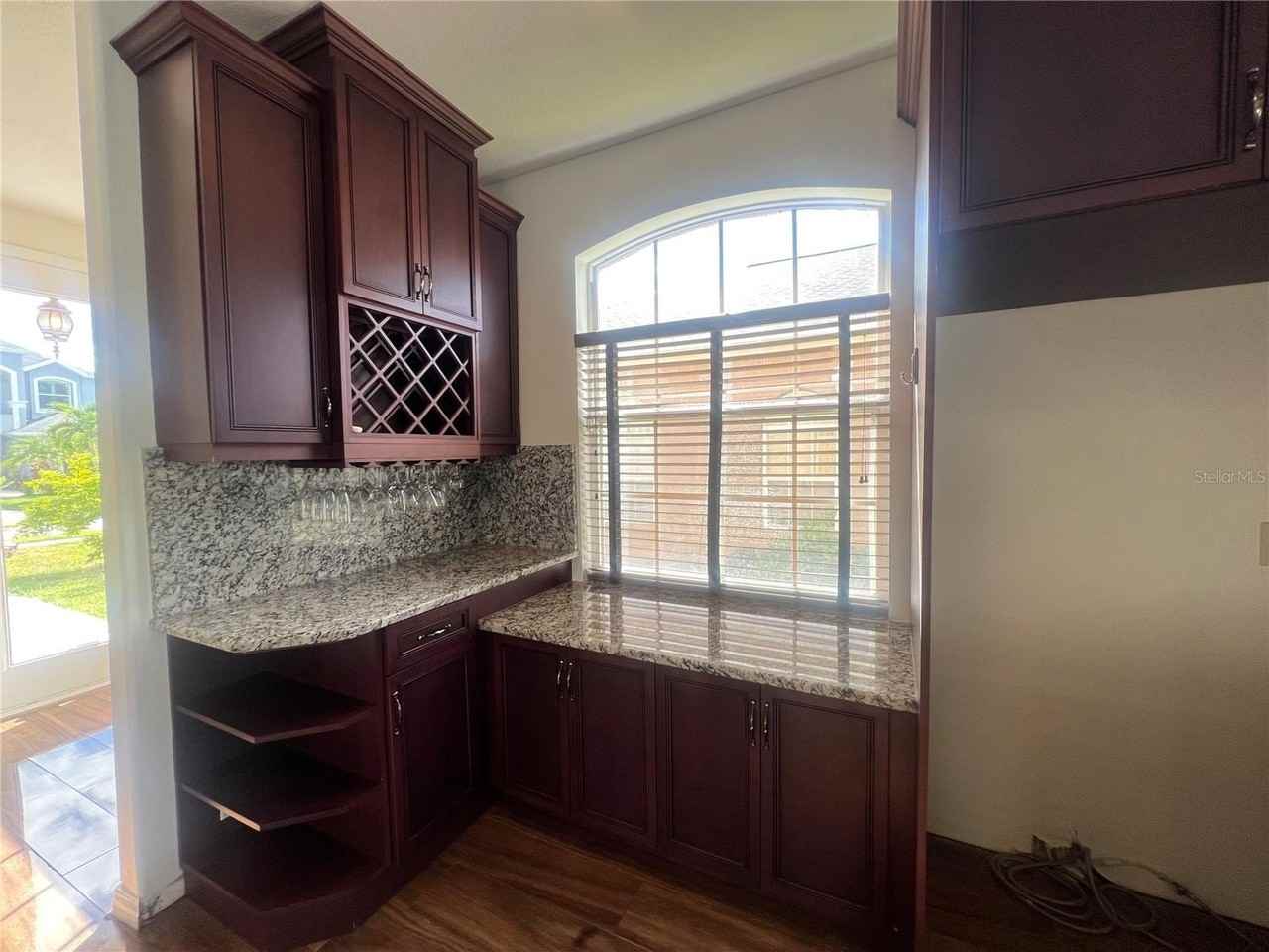 6222 Laurel Creek Trl - Photo 3 of 18