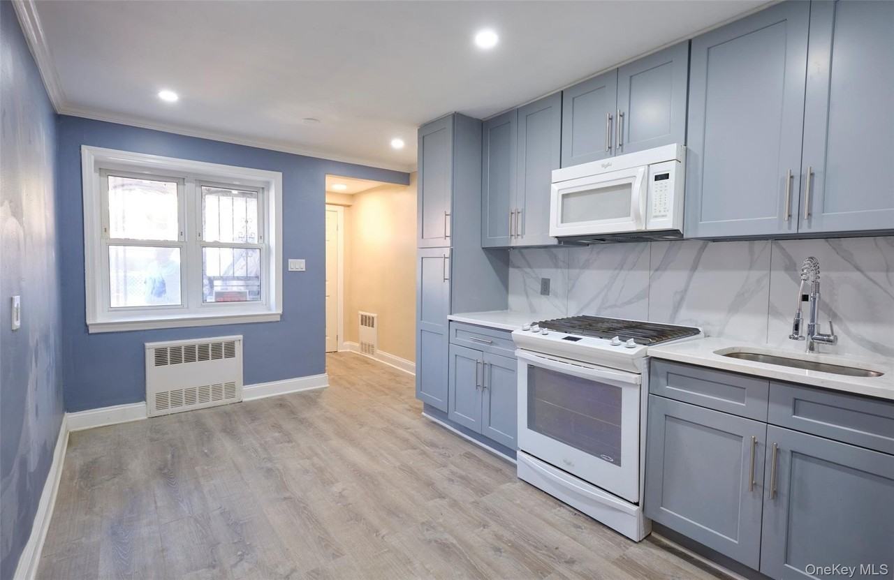 724 E 96th St 1st Fl #1stFL - Photo 7 of 20