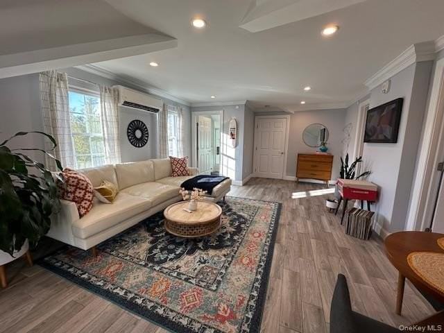 55 Green St Apt C #C - Photo 2 of 9