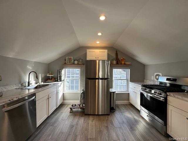 55 Green St Apt C #C - Photo 7 of 9