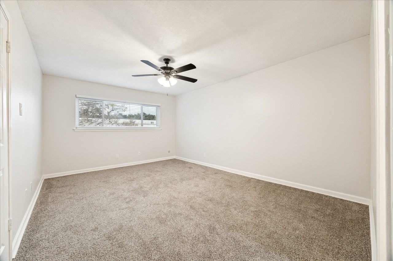 13286 Trail Hollow Dr #3286 - Photo 7 of 17