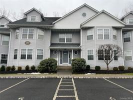 featured image of 197 Ramapo Rd Apt G #G