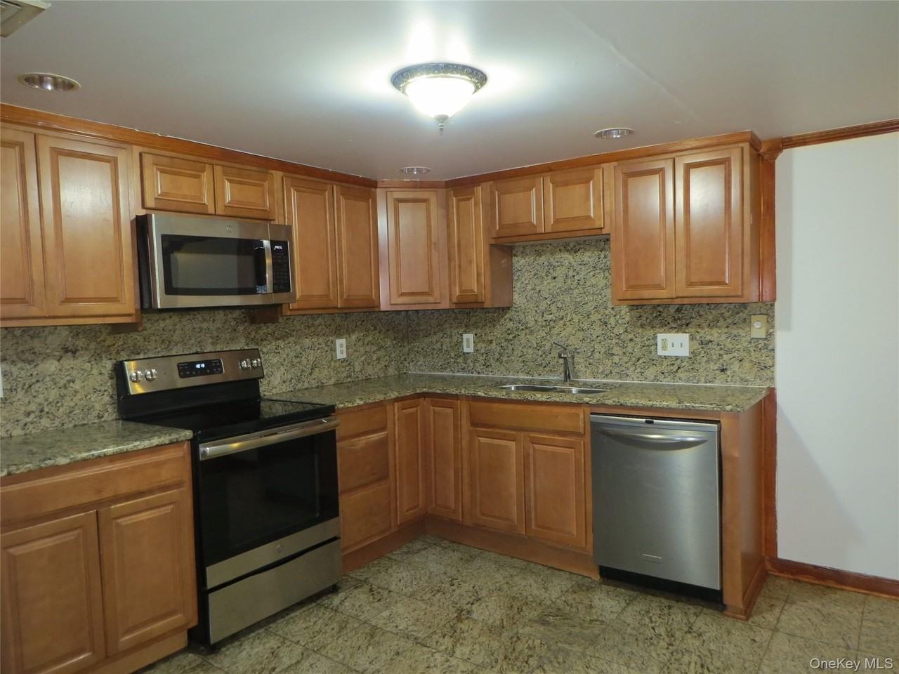 2 E Main St Apt 4 #4 - Photo 2 of 10