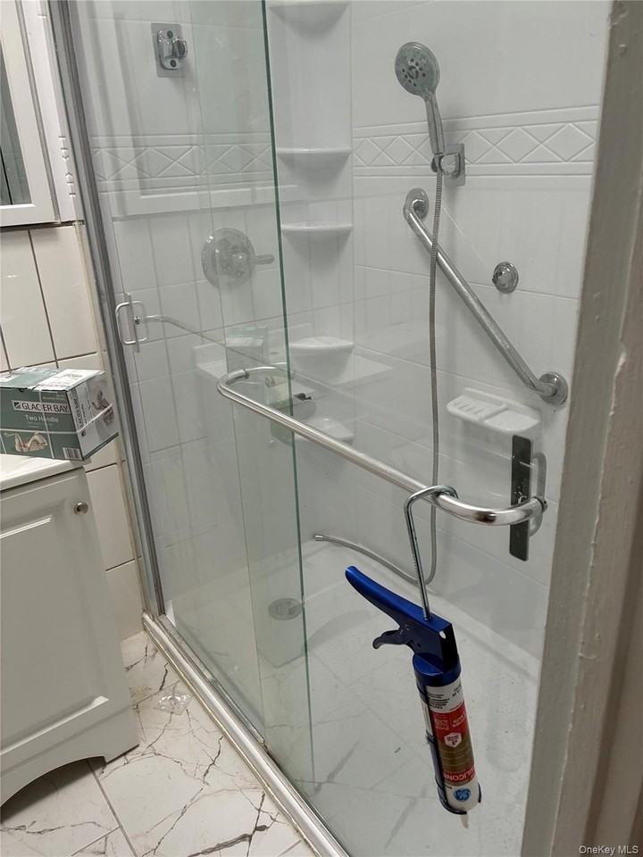 1685 Watson Ave - Photo 7 of 8