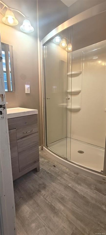 27 Franklin St Apt 1f #1F - Photo 5 of 7