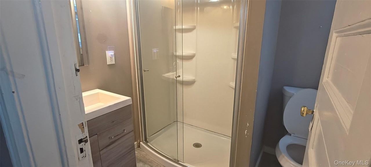 27 Franklin St Apt 1f #1F - Photo 6 of 7