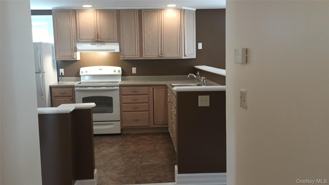 70 Academy Ave - Photo 1 of 1