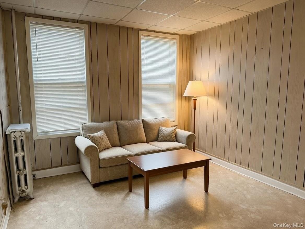 1930 Edison Ave - Photo 4 of 9