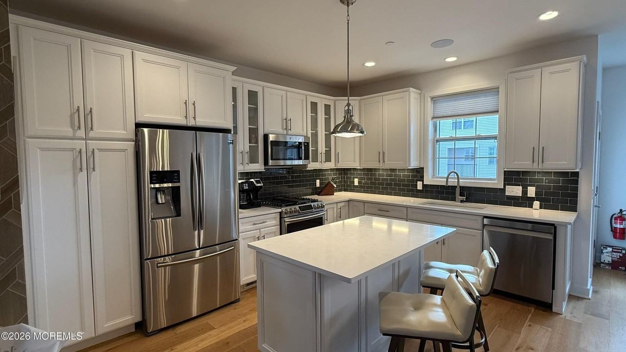 25 Catherine St Unit 15 #15 - Photo 3 of 3