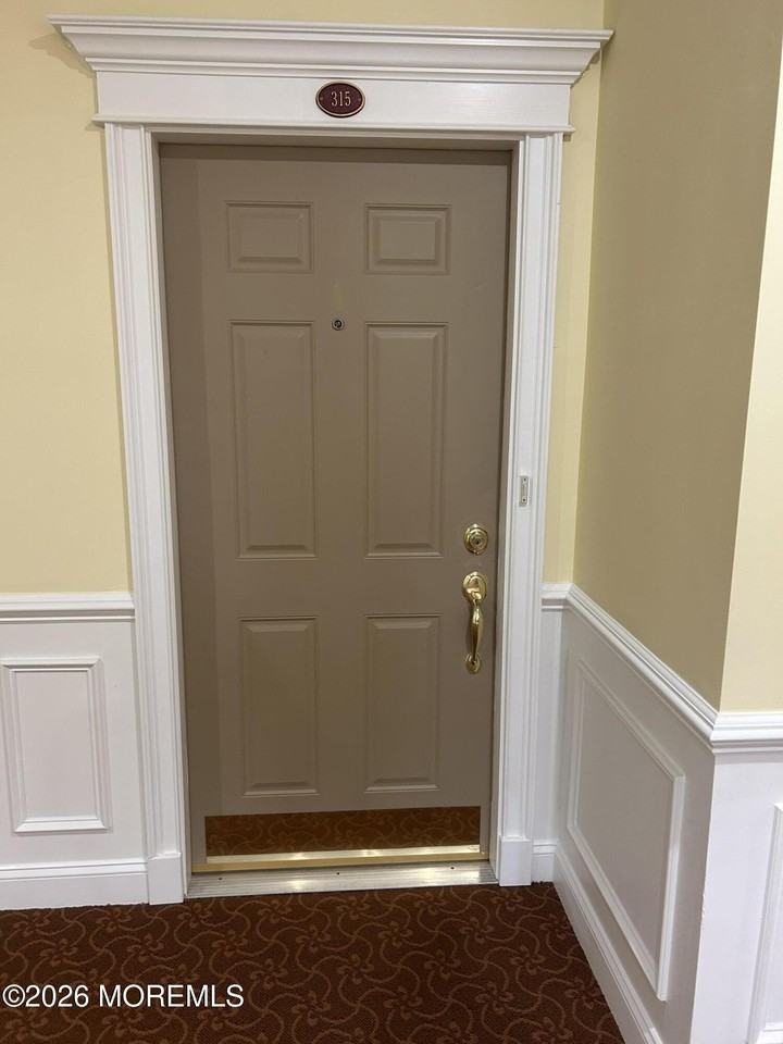 315 Sophee Ln - Photo 5 of 20