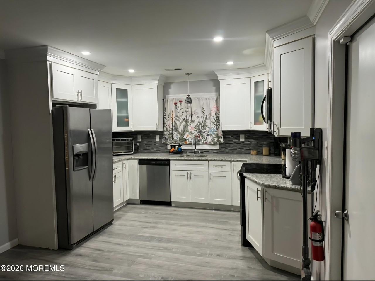 2 Medley Ln - Photo 3 of 14