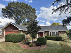 11S067 West St - Photo 1 of 1