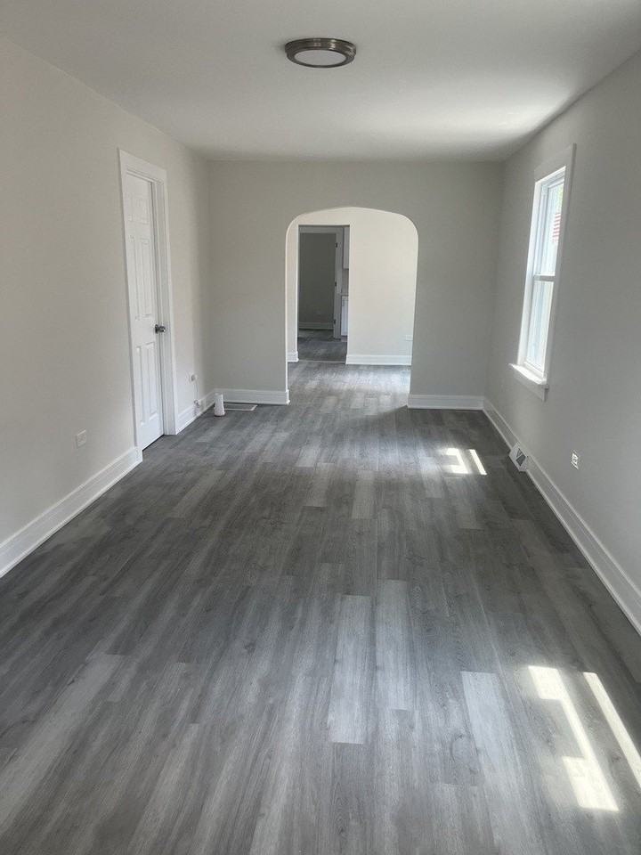 13709 S School St - Photo 3 of 17