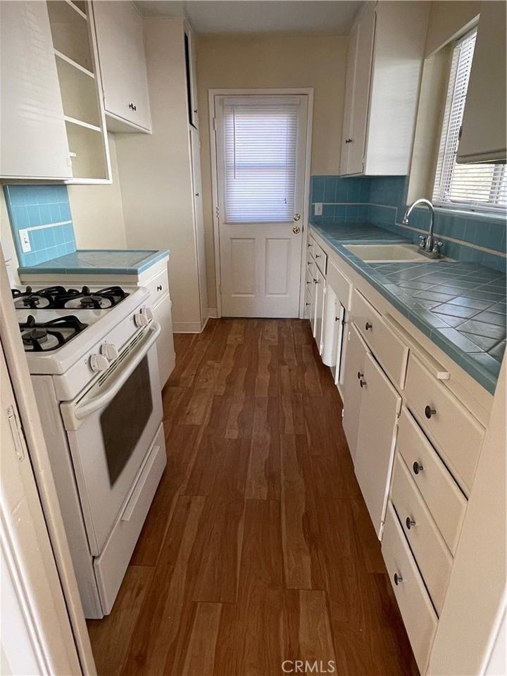 823 La Cadena Ave - Photo 5 of 10