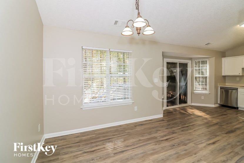 10 Easton Trce - Photo 5 of 15