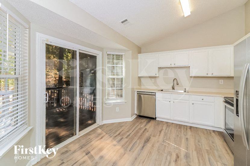 10 Easton Trce - Photo 7 of 15