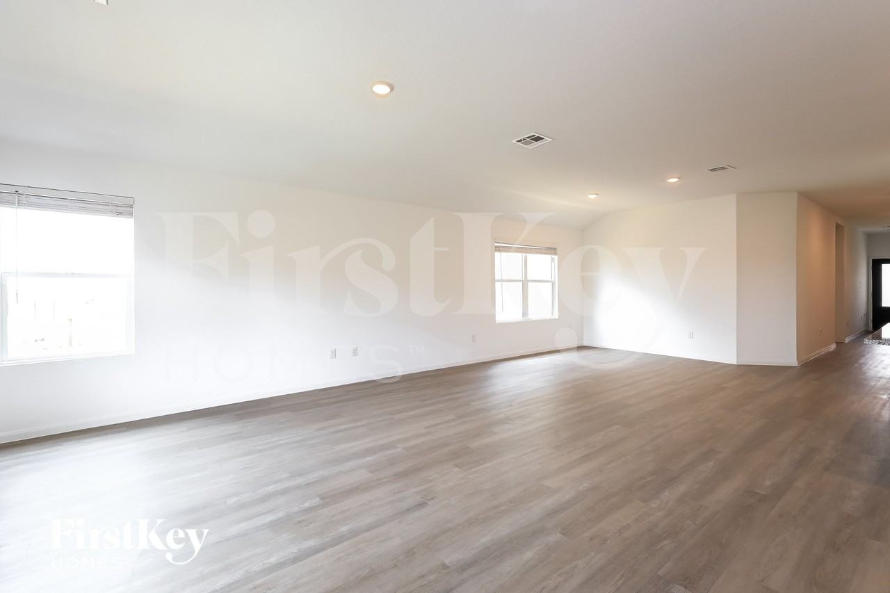 6736 Arid Way - Photo 3 of 15