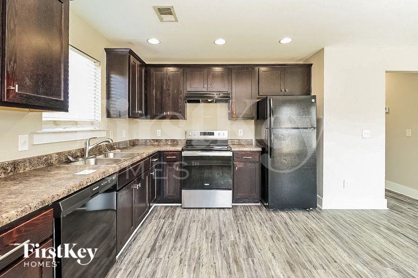 224 Ivy Hills Cir - Photo 6 of 15