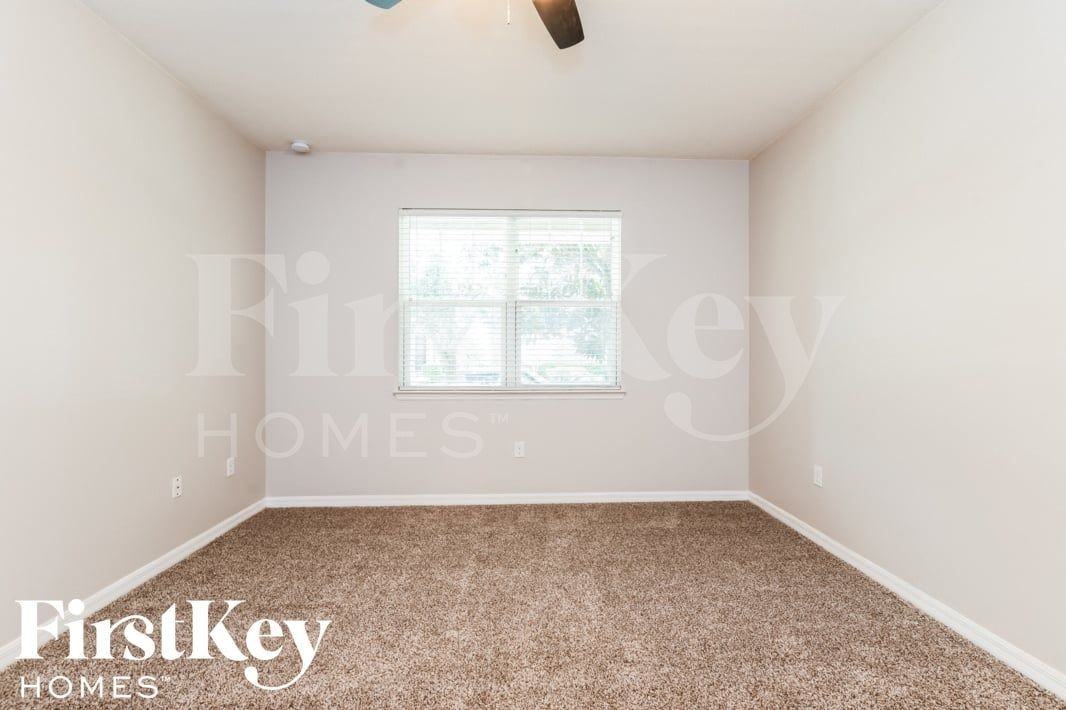 8009 Atlantic Puffin St - Photo 7 of 15