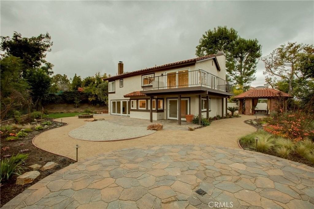 26081 Via Viento - Photo 2 of 36