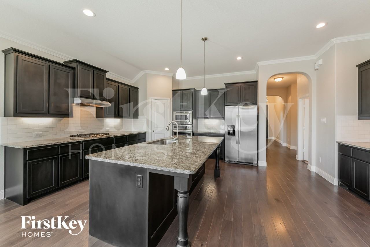 4041 Honeyapple Way - Photo 7 of 18