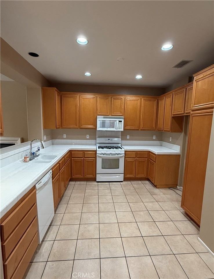 6 Brisa Dr - Photo 6 of 26