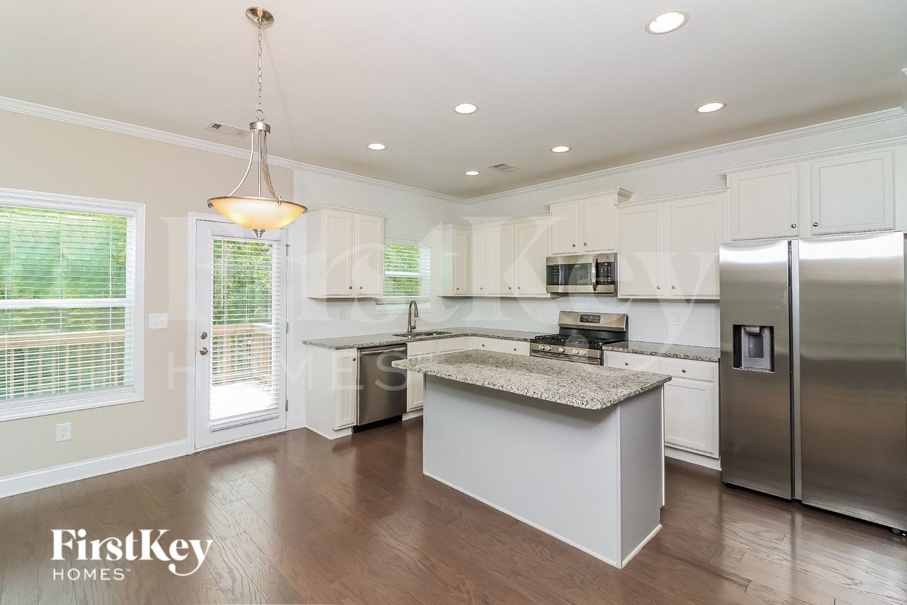 125 Holland Grove Dr - Photo 6 of 19