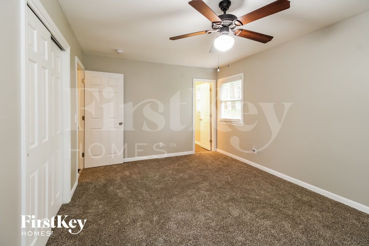 1483 Fieldmount Rd - Photo 7 of 15