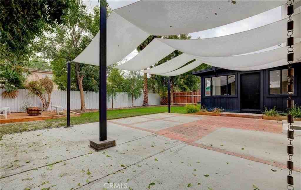 20650 Cantlay St - Photo 5 of 5