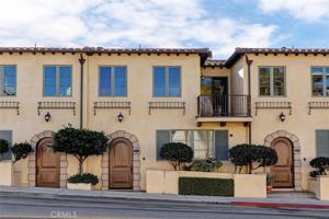featured image of 514 Manhattan Beach Blvd