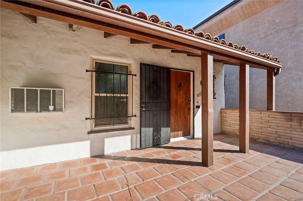 3272 Craig Dr - Photo 4 of 43