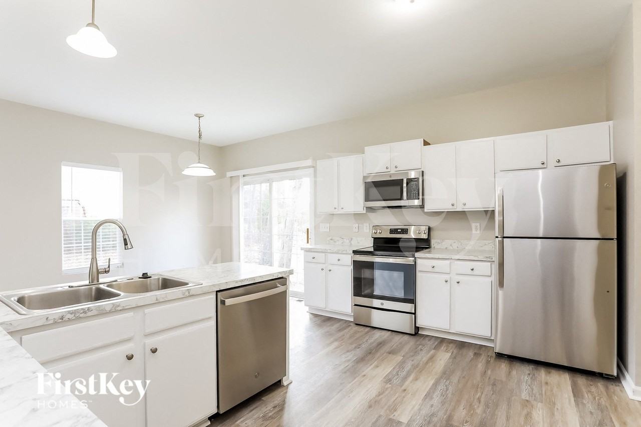 708 Marjam Ln - Photo 7 of 15