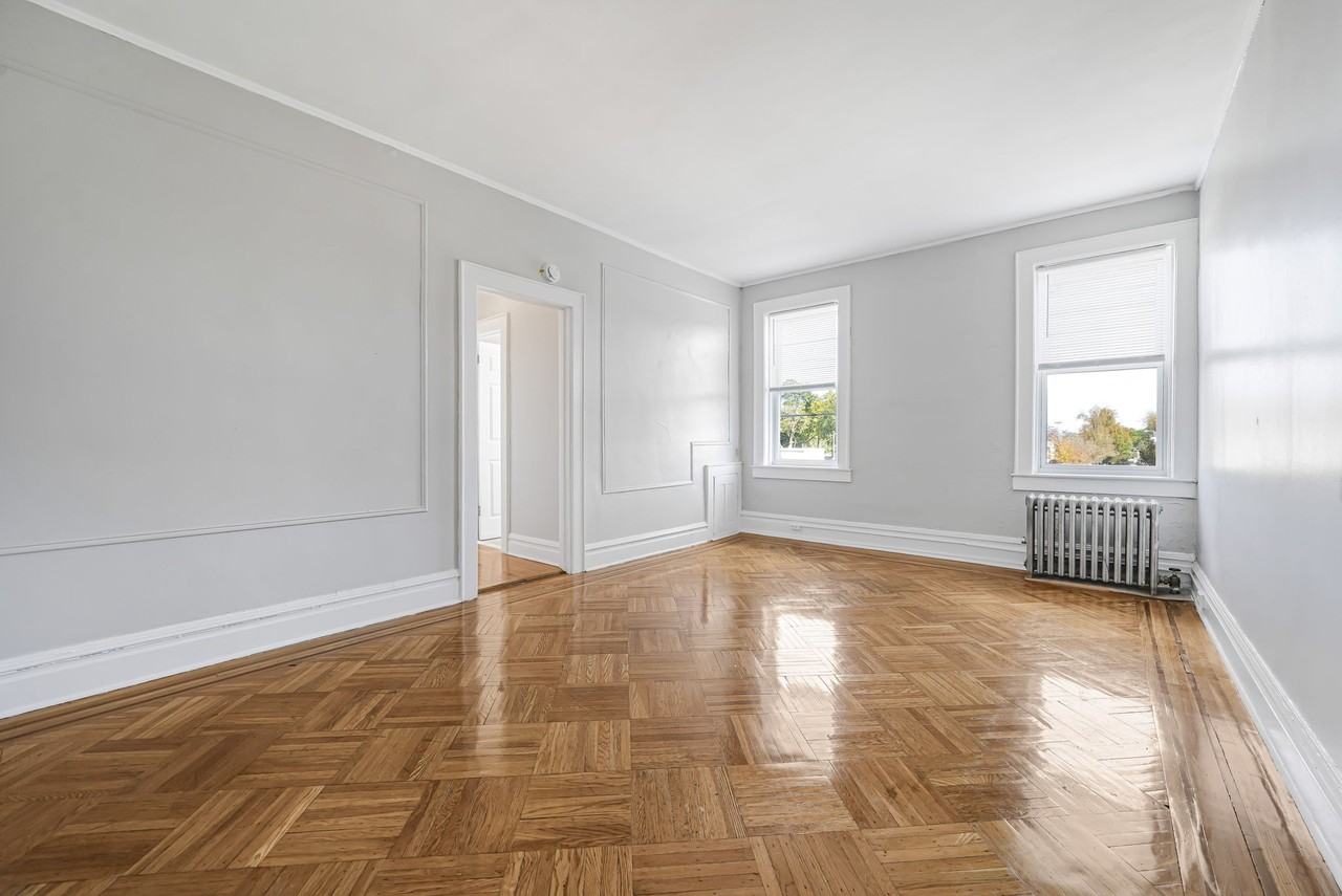 2 Washburn Pl - Photo 7 of 13