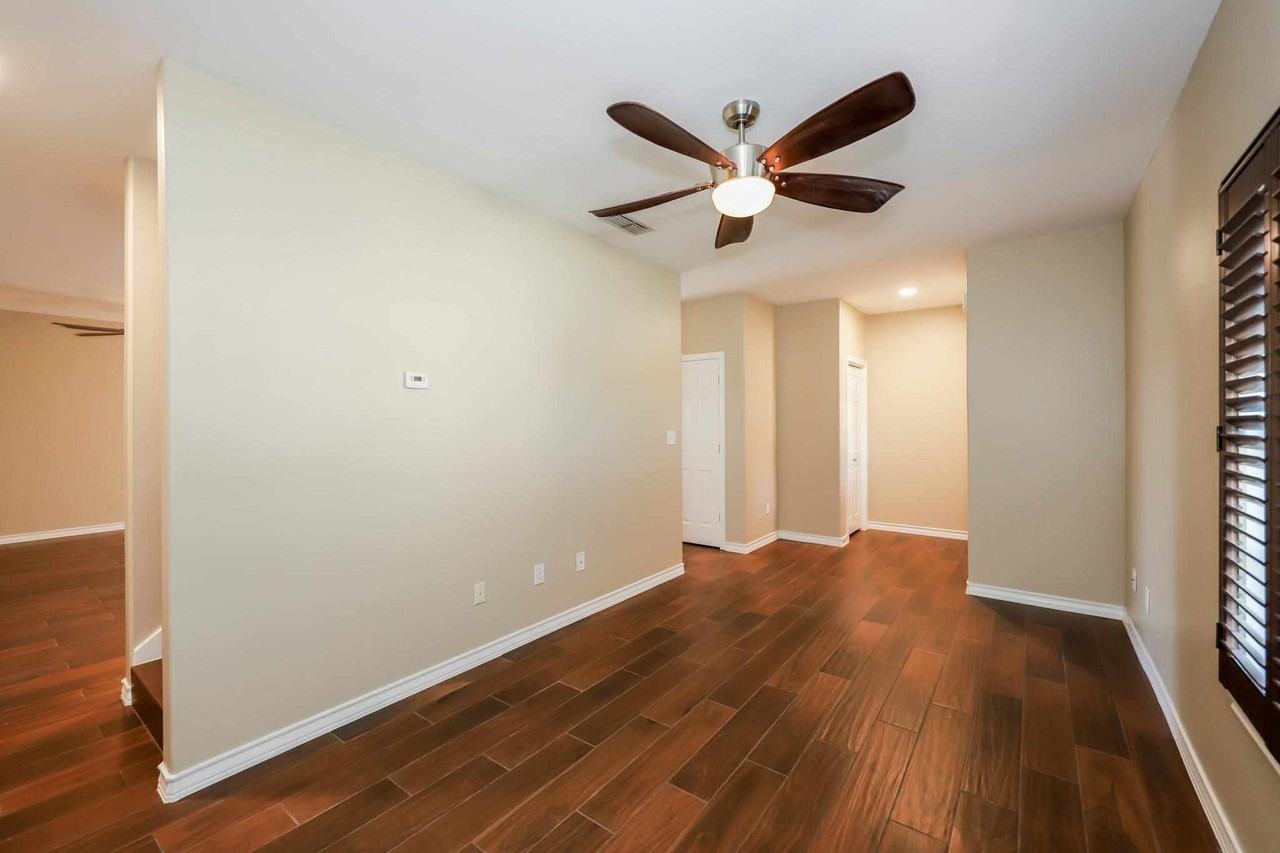 2445 Monarch Dr - Photo 2 of 30