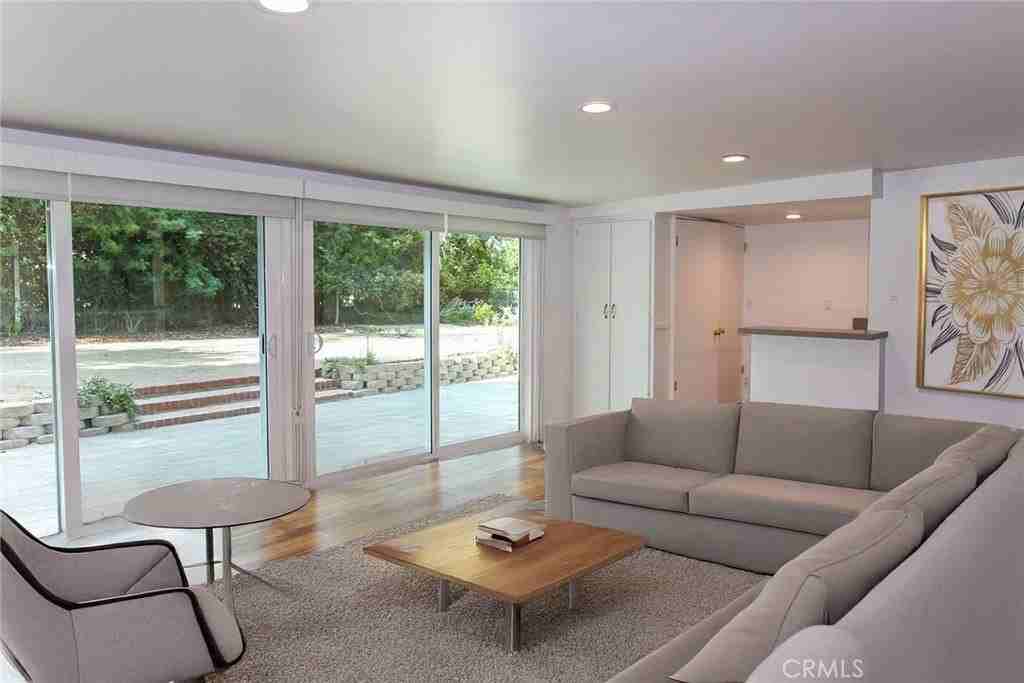 19756 Collier St - Photo 7 of 26